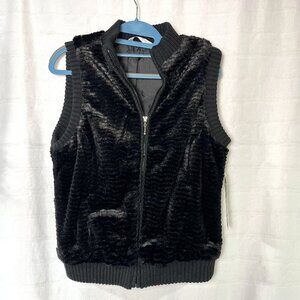 NWT Women's Erin London Black Soft Vest #05470, Size Medium